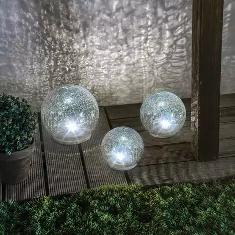 Sortie ? Boule De Verre Solaire Lot De 3 Lampes De Jardin LED Lampe Solaire En Verre, Esotec 102082 ?