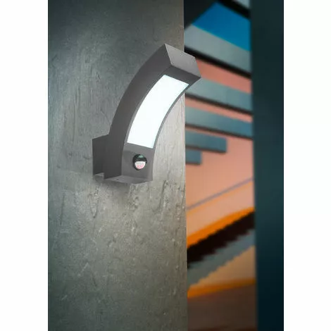 Nouveau ? ESOTEC Applique Dextérieur à Capteur LED Blanc Froid 6000K 330lm 4,5 Watts Applique Dextérieur 201508 ? â Image 3