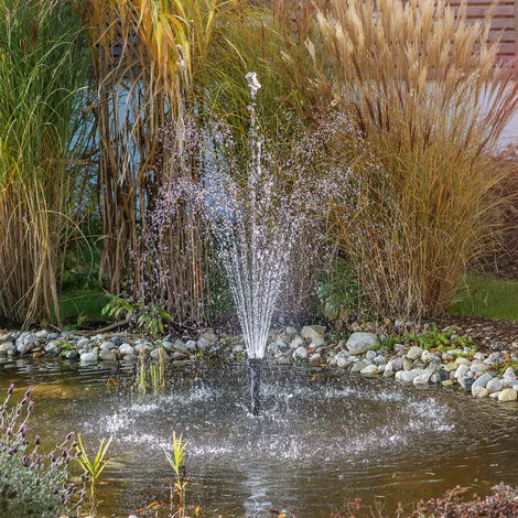 Meilleure affaire ? Pompe Solaire De Bassin 150W 4000l / H Batterie + LED Bassin Pompe Solaire Jardin Esotec 101930 ? – Image 2